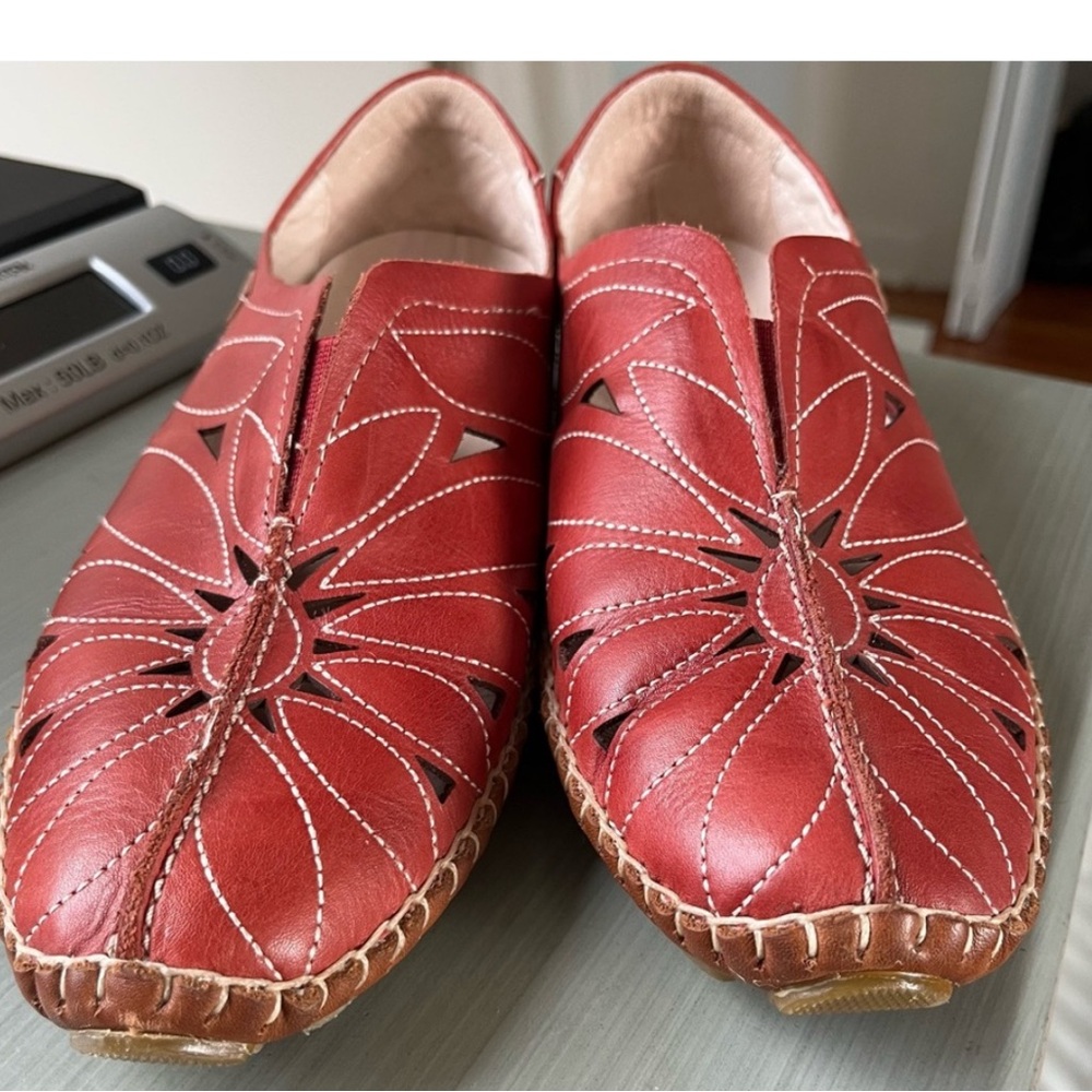 Pikolinos Jerez Red Slip On Moccasin Sz 8/Euro 39